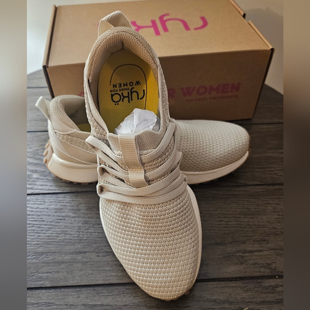 Jumpstart Lace Slip On Sneaker 7 W